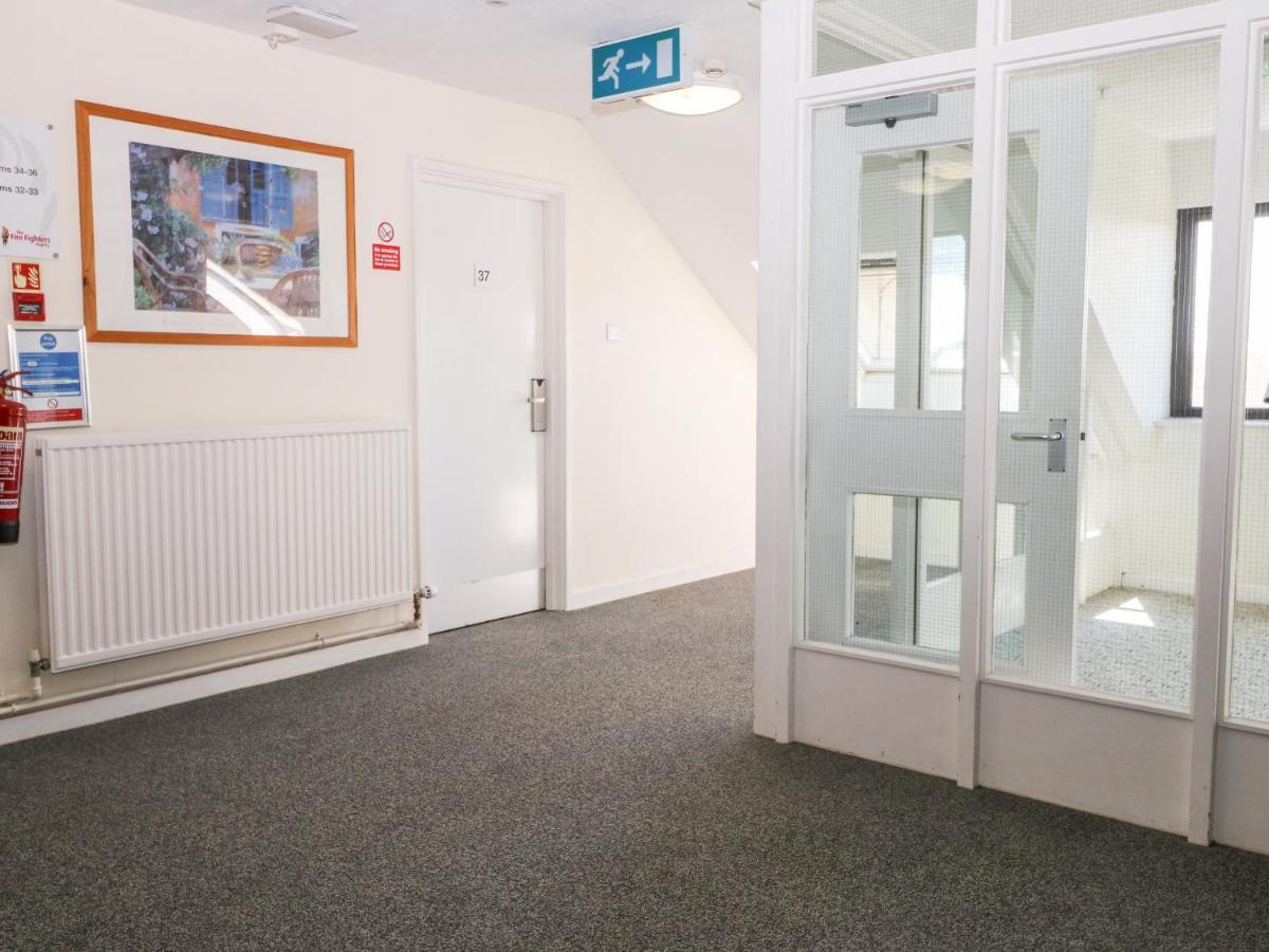 Flat 32 - Marine Court Villa Littlehampton Exterior photo