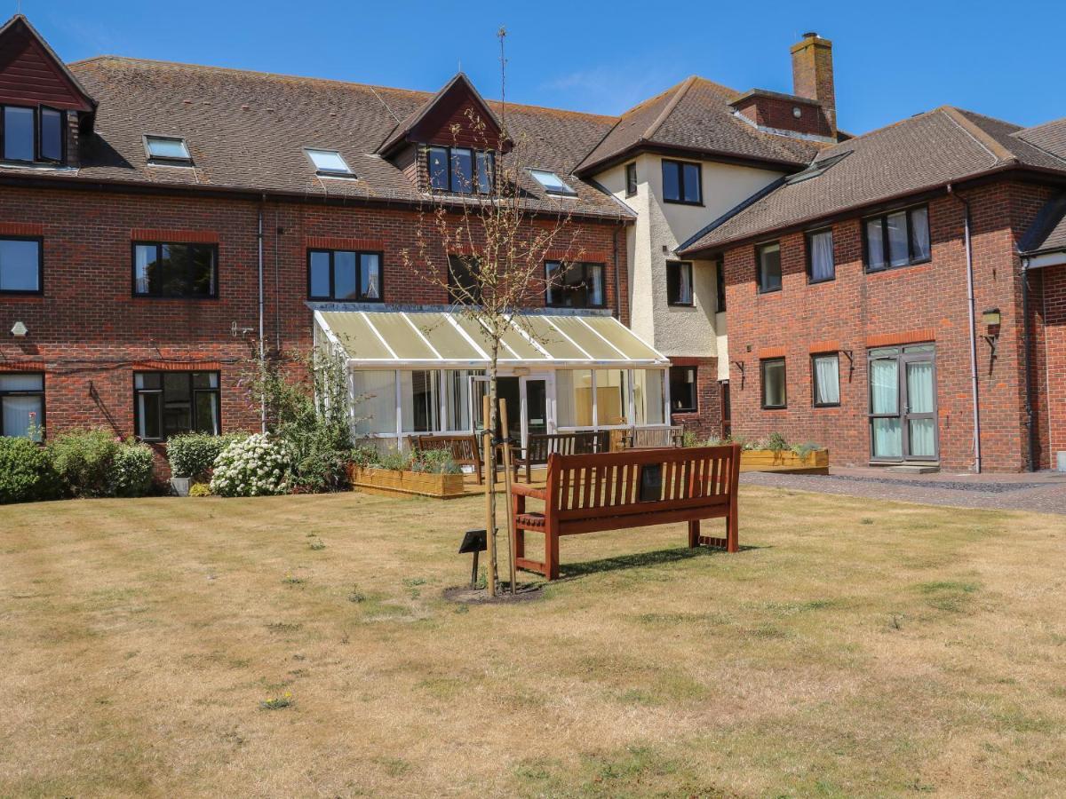 Flat 32 - Marine Court Villa Littlehampton Exterior photo