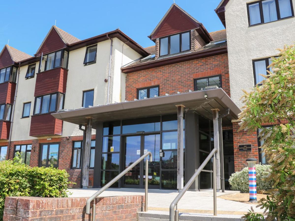 Flat 32 - Marine Court Villa Littlehampton Exterior photo