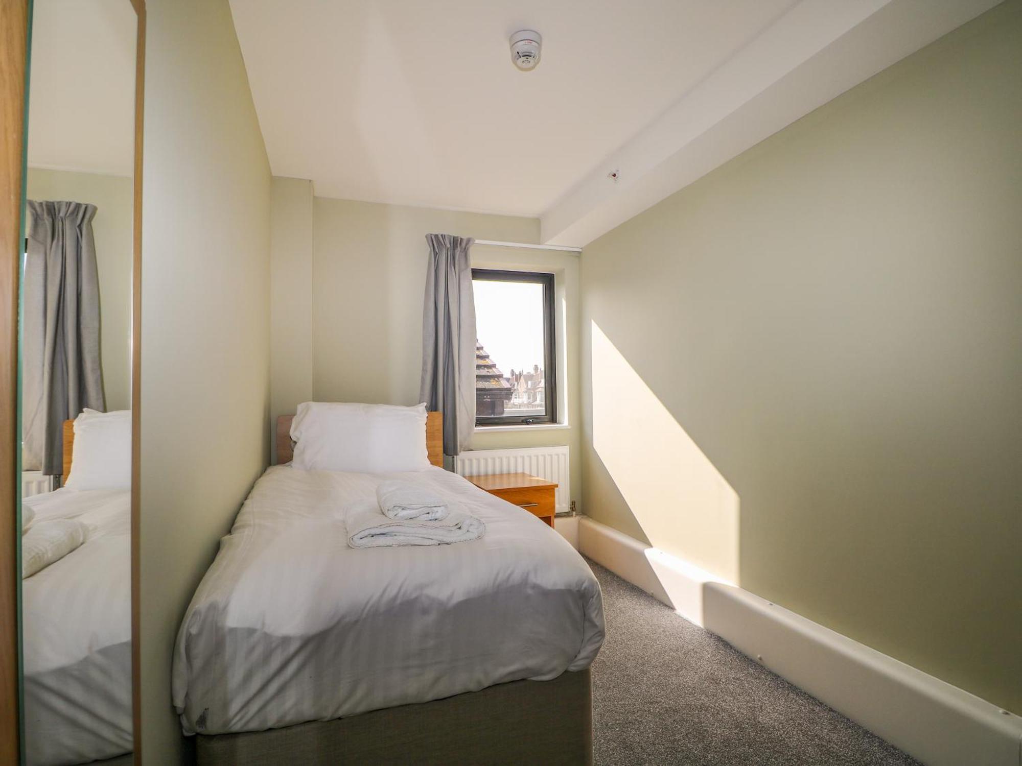 Flat 32 - Marine Court Villa Littlehampton Exterior photo